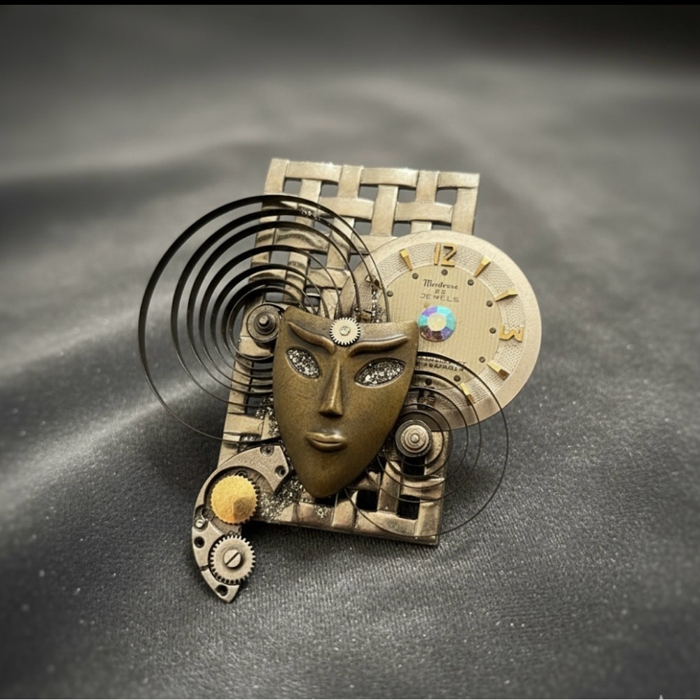 Dixi Steampunk Mask Brooch